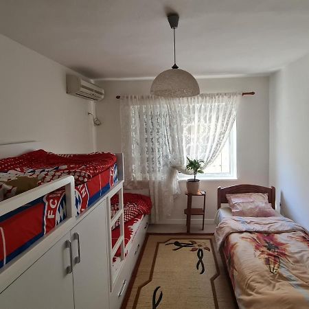 Saloon Apartment 地拉那 外观 照片