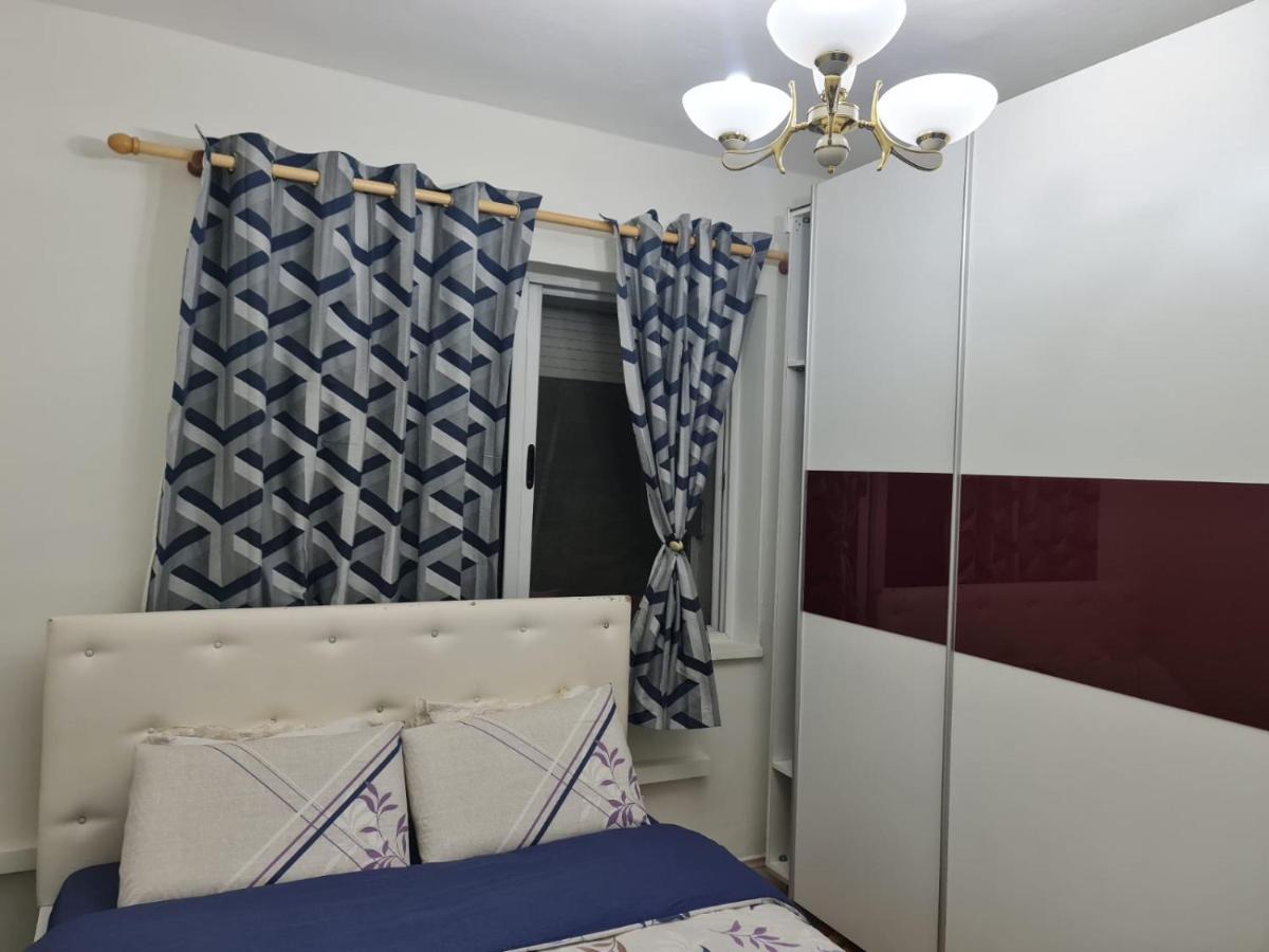 Saloon Apartment 地拉那 外观 照片